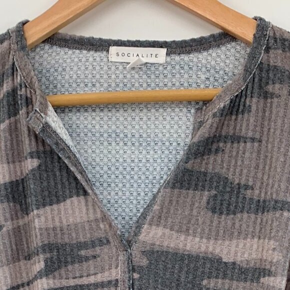 NWOT! Socialite Charcoal Camo Long Sleeve Bodysuit - Picture 6 of 8